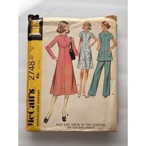 2748 McCALLS c.1971 - DRESS TUNIC w Front Cut Out SCARF PANTS - Sz 20.5 Bust 43